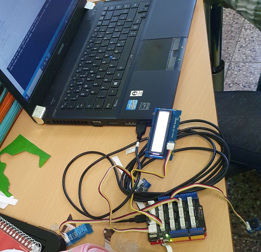 Hackdays an der Universitätsgemeinschaftsschule Dresden