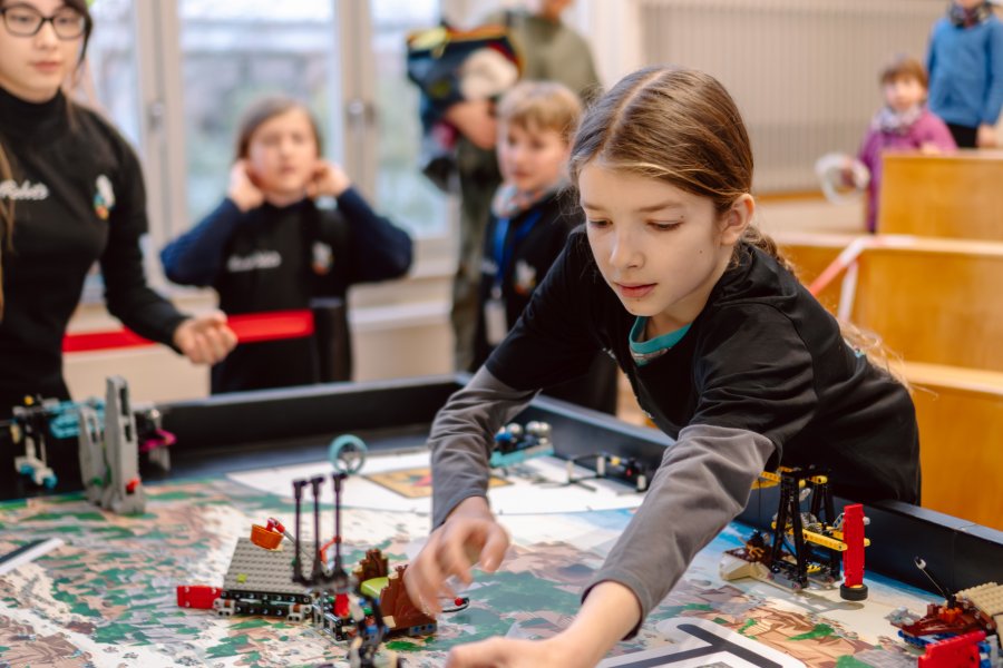 FIRST LEGO League Regionalwettbewerb Dresden mit Team-Rekord